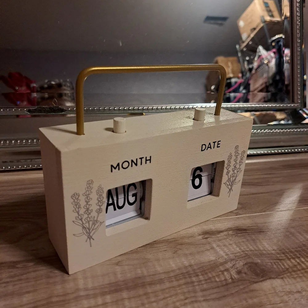 Push BUTTON DATE CHANGER